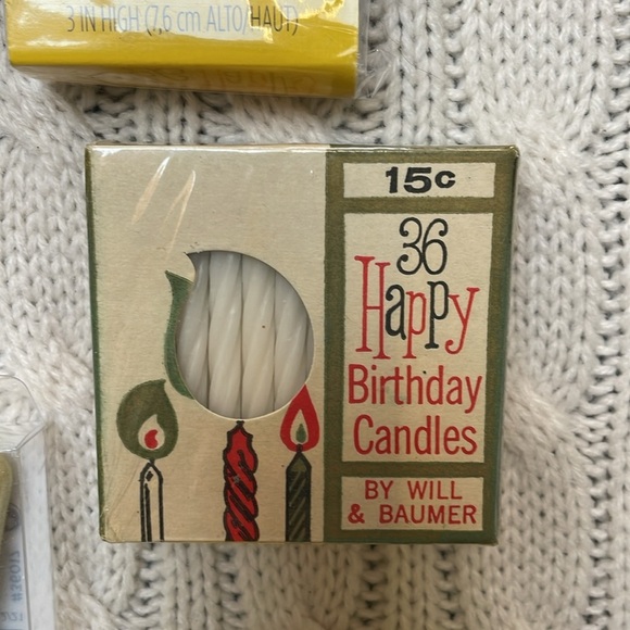 NWOT Birthday candles 7 pk lot. 77 candles in total numerical combinations - Picture 12 of 14